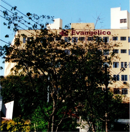 Equipe de enfermagem do Hospital Universitário Evangélico